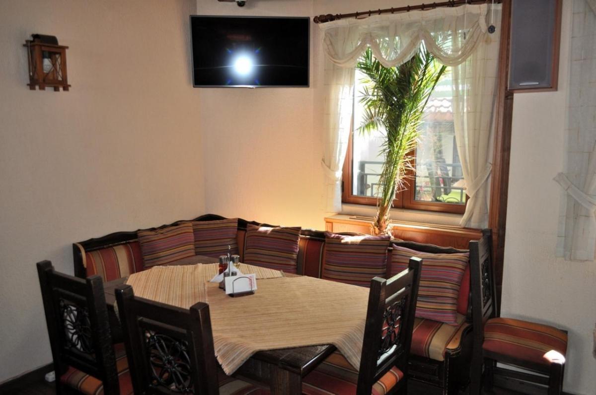 Spartak Family Hotel Смолян Екстер'єр фото