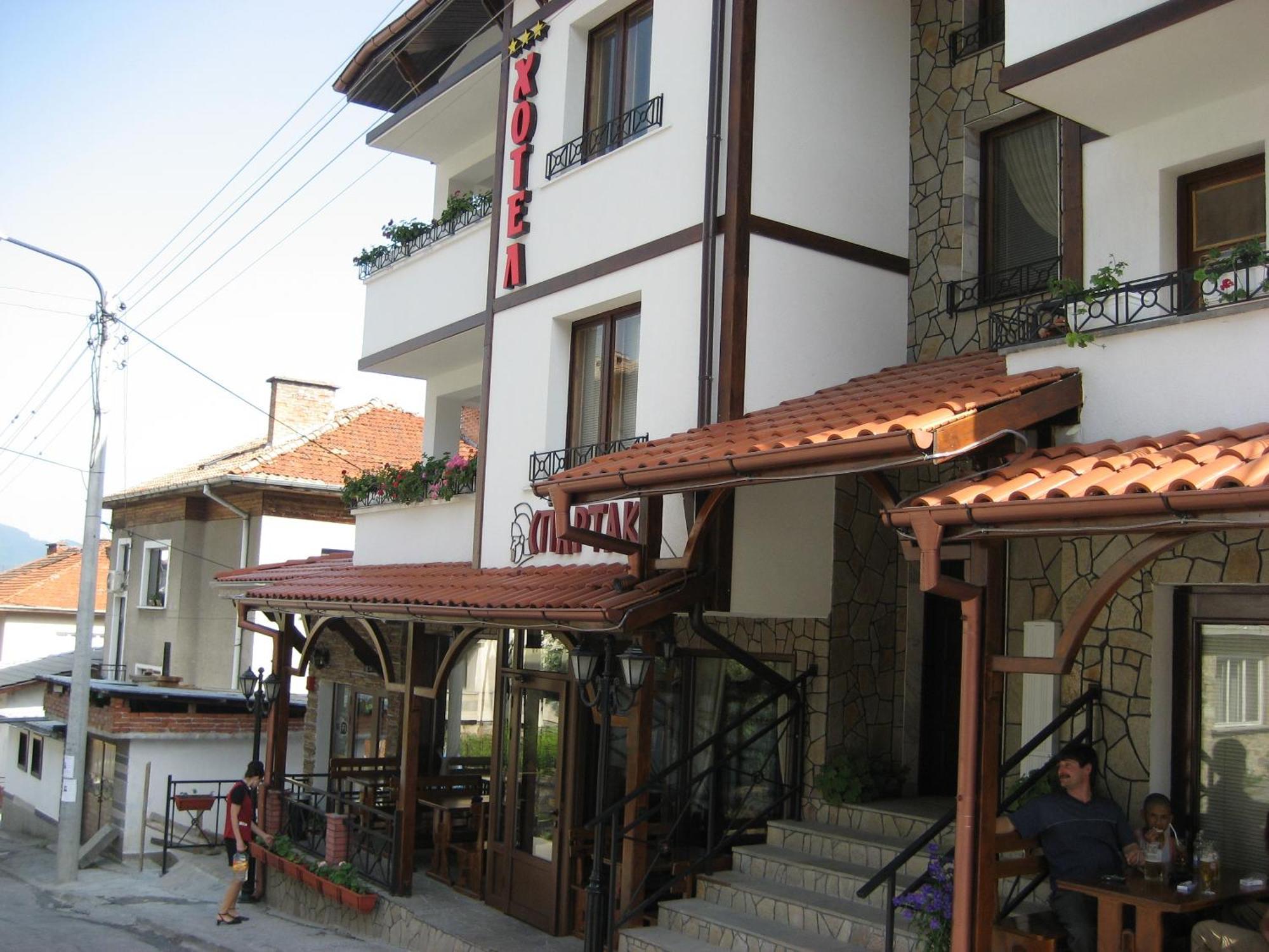 Spartak Family Hotel Смолян Екстер'єр фото