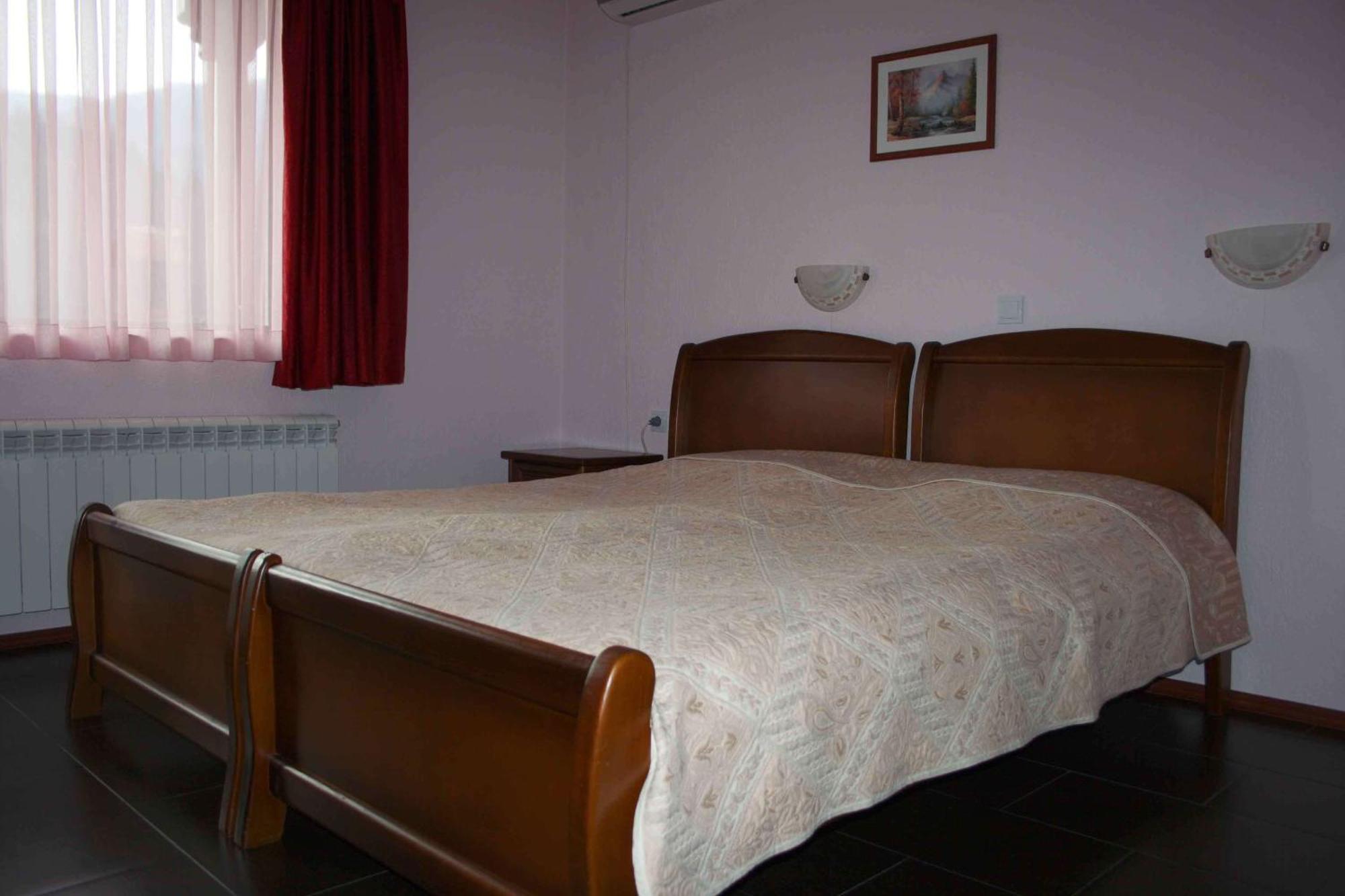 Spartak Family Hotel Смолян Номер фото