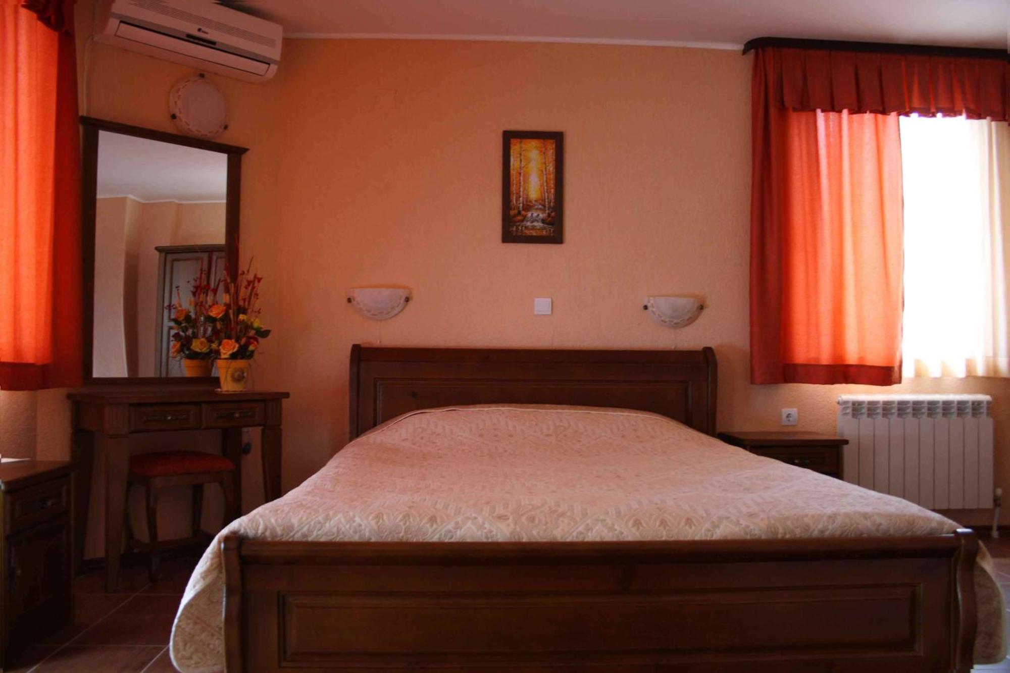 Spartak Family Hotel Смолян Номер фото